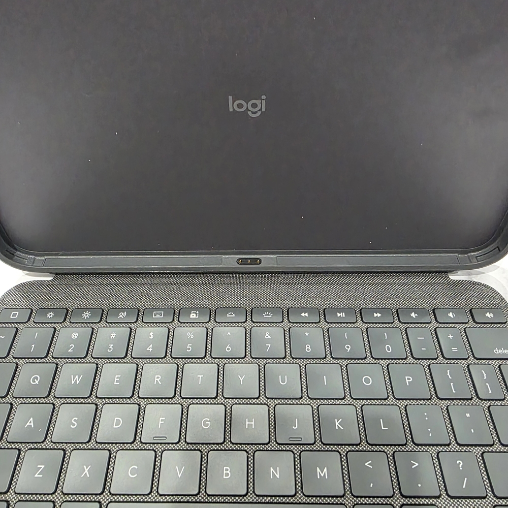 Logitech Gray Tablet Case - Picture 3 of 9